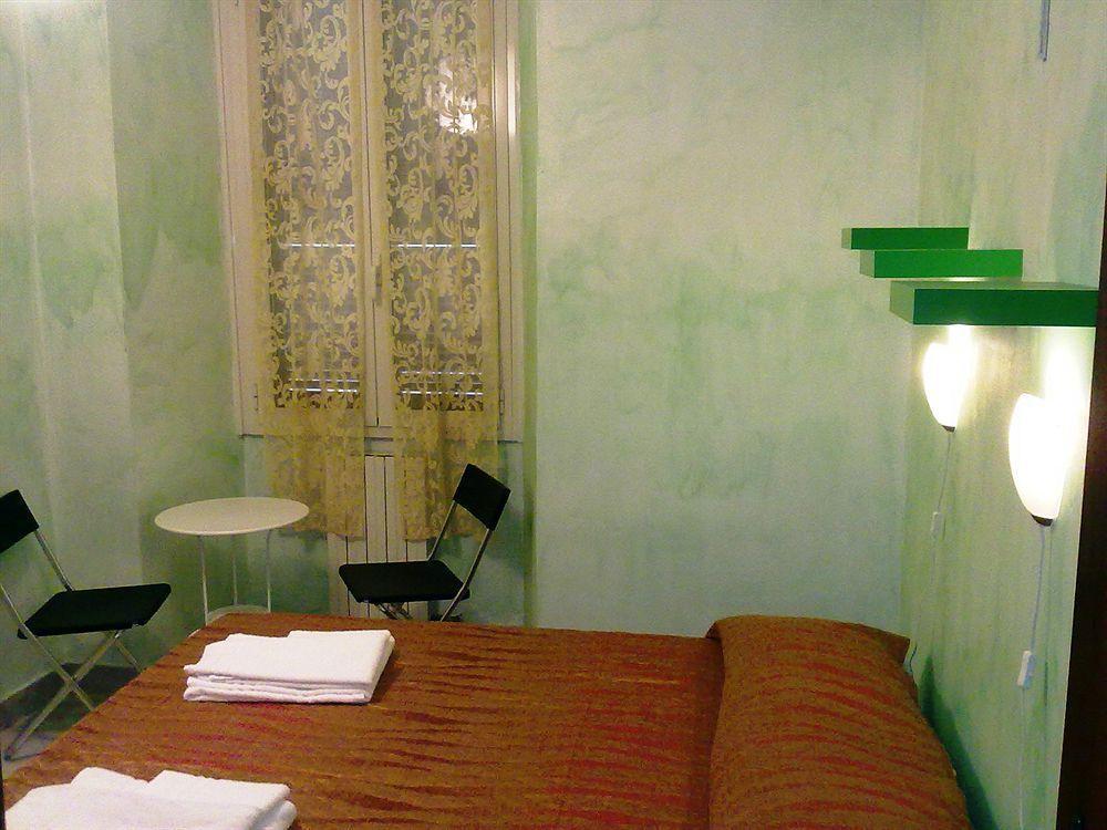 רומא Gigi Holiday Rooms מראה חיצוני תמונה