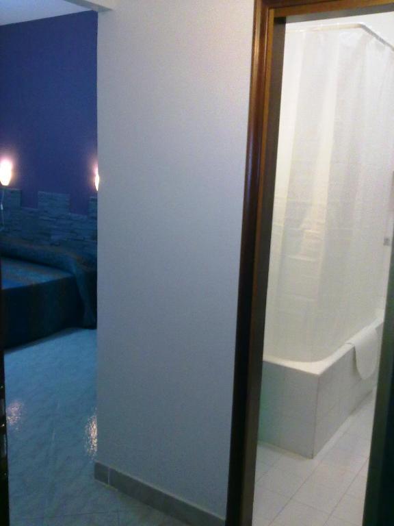 רומא Gigi Holiday Rooms מראה חיצוני תמונה