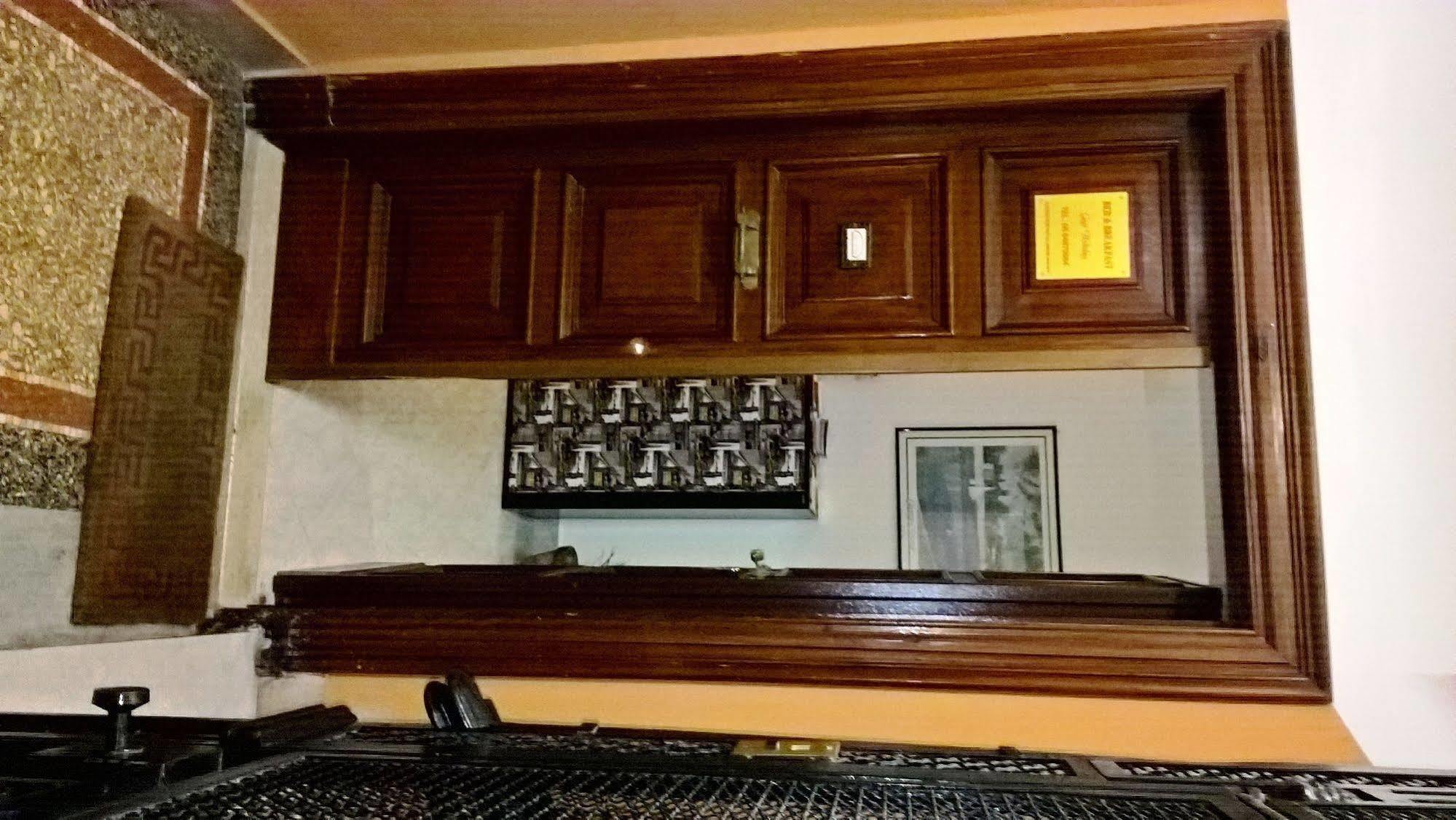 רומא Gigi Holiday Rooms מראה חיצוני תמונה