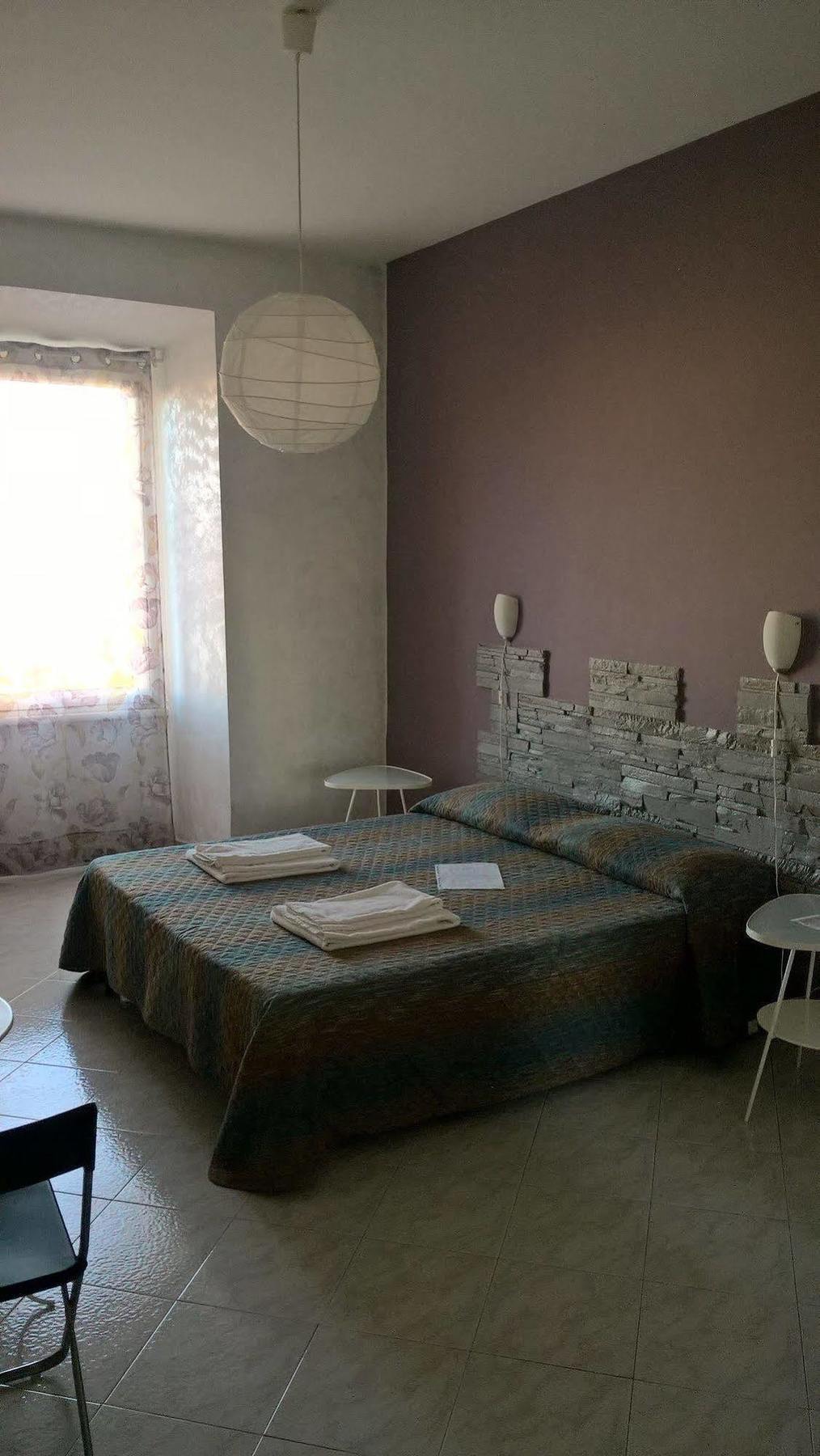 רומא Gigi Holiday Rooms מראה חיצוני תמונה