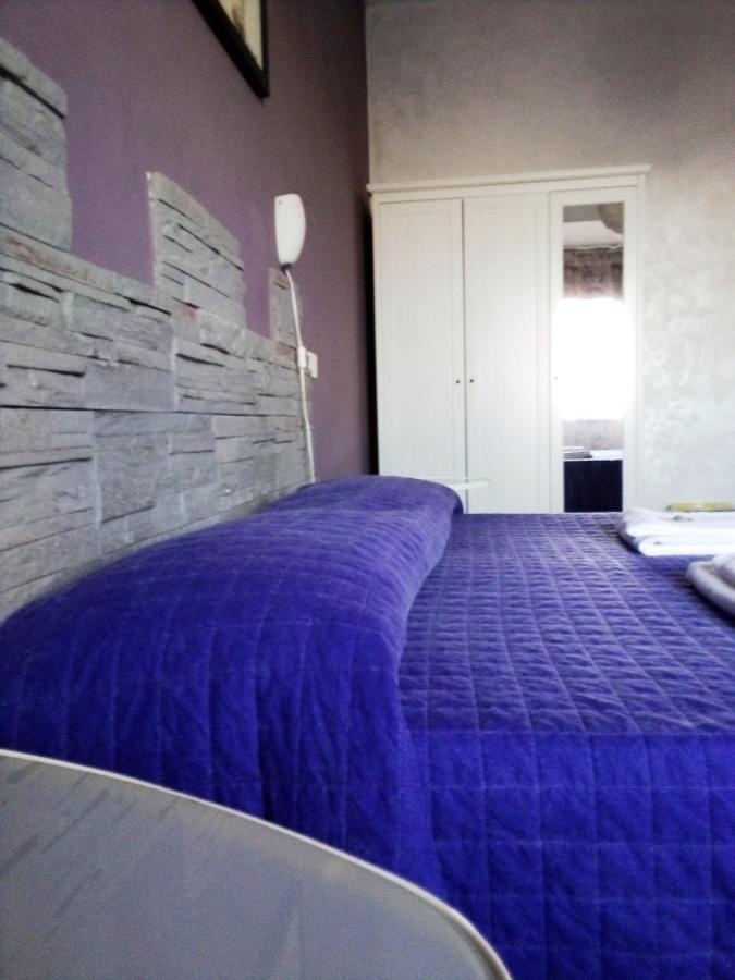 רומא Gigi Holiday Rooms מראה חיצוני תמונה